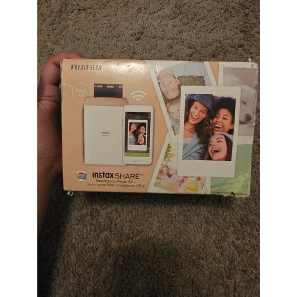 Fujifilm Instax Share SP-2 Mobile Printer (Gold) - Picture 4 of 6